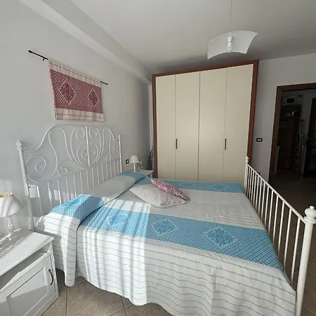 Casa Dafne Centro * トルトリ